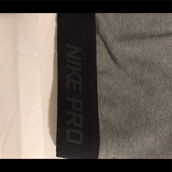 Nike Pro Sports Bra - Picture 4 of 6